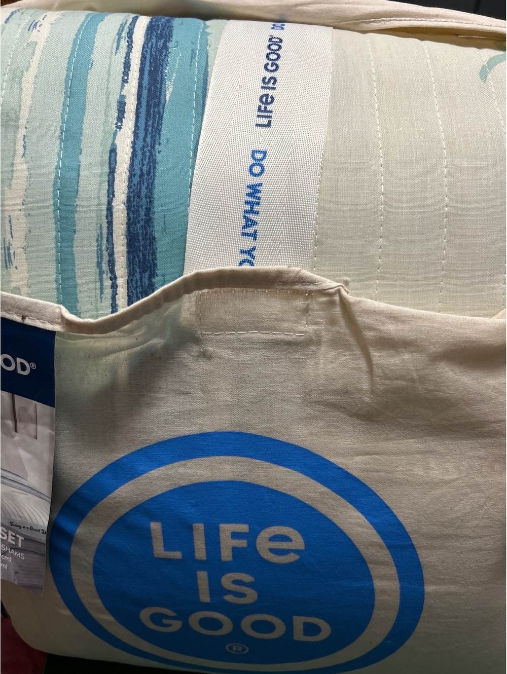 Life is Good King Quilt Set with 2 King Size Pillow Shams Coastal Sunfish Design